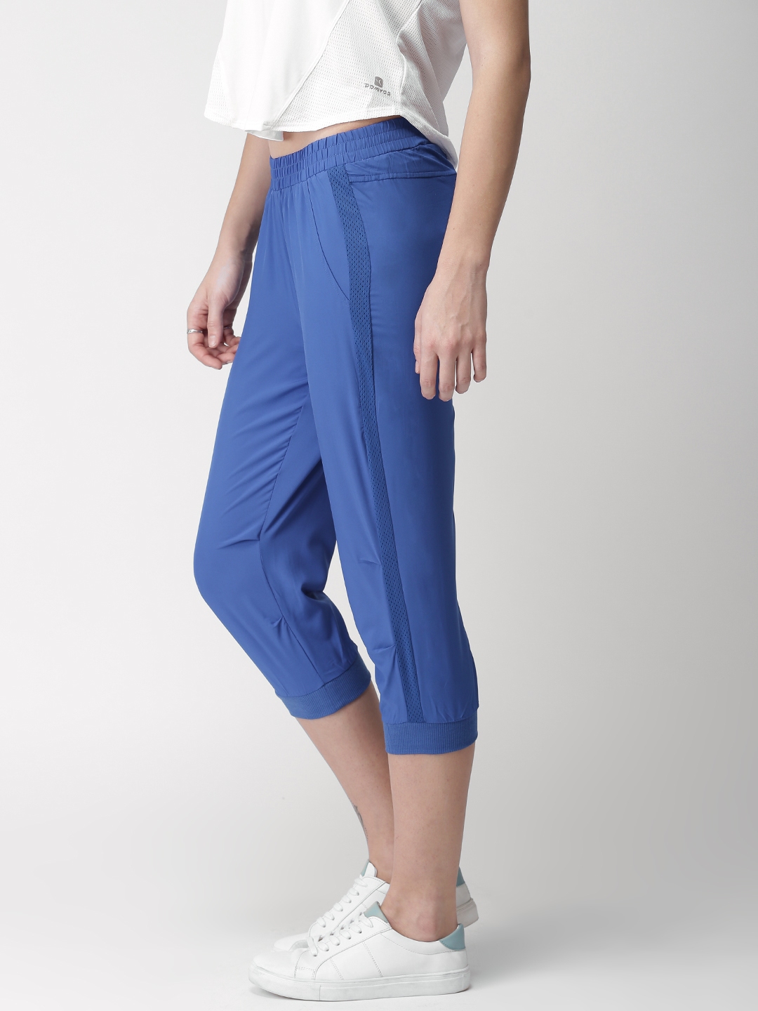 mast and harbour joggers