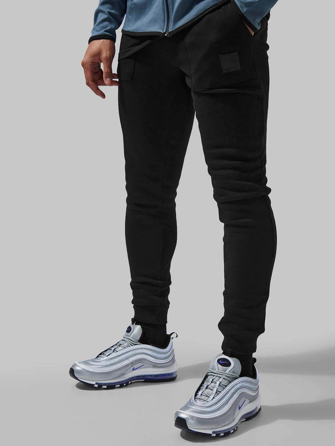 Buy BoohooMAN Active Gym Joggers - Track Pants for Men 22167436 | Myntra