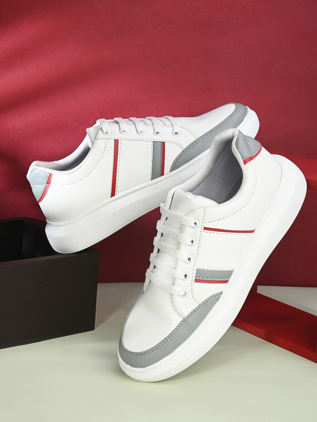 INC Mens White Comfort Perforated Keanu Round Toe Platform Lace-Up Athletic Sneakers Shoes M