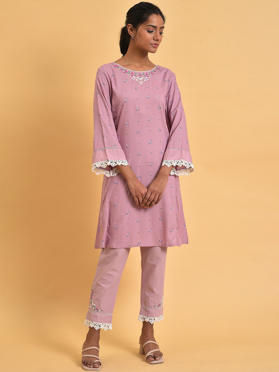 buy-w-festive-floral-print-rayon-kurta-with-slim-pant-kurta-sets-for