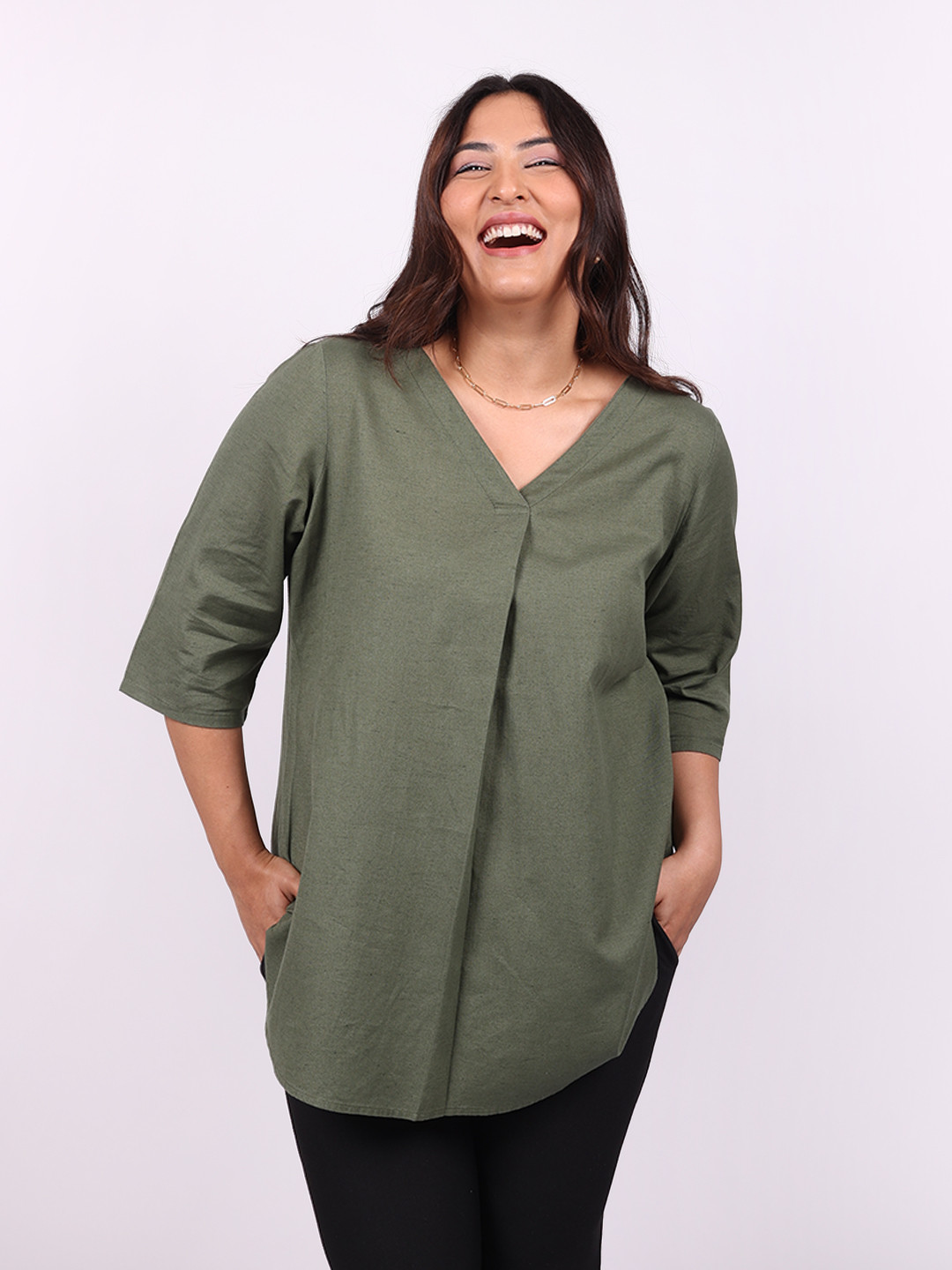 Amydus tops Clearance