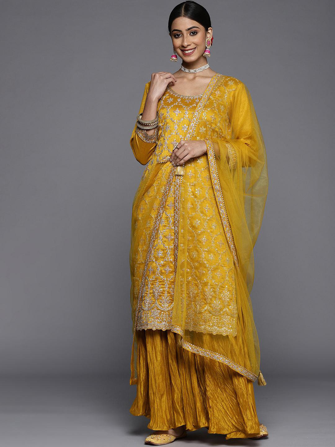 Liva Maroon Zari Embroidered Kurta With Printed Culottes main image 1