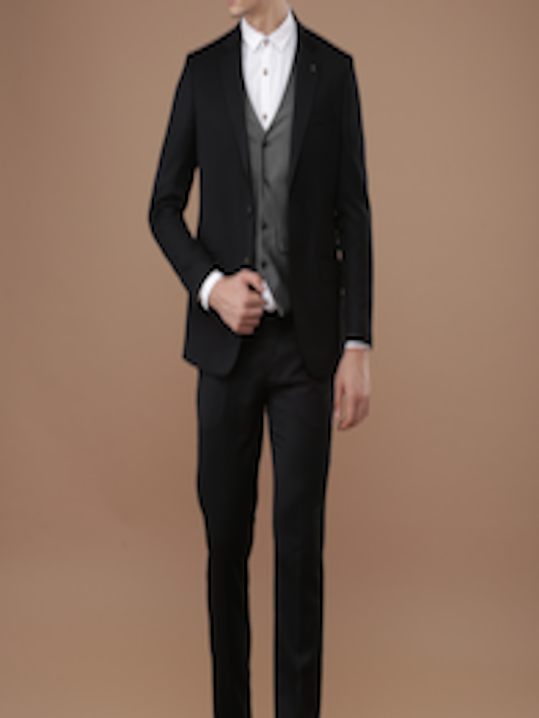 Buy Louis Philippe Black Slim Ultra Fit Formal Suit - Suits for Men 2231407 | Myntra