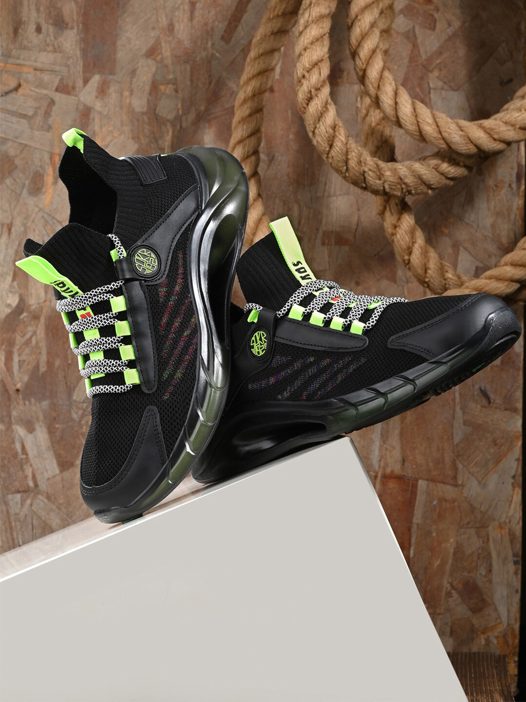 spykar running shoes