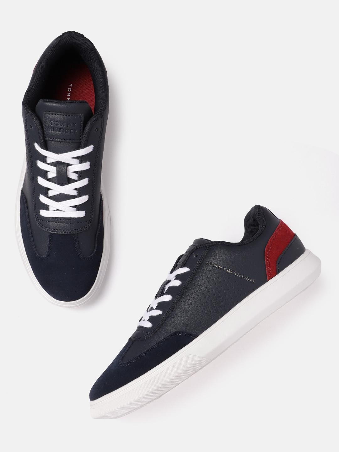 tommy hilfiger sneakers