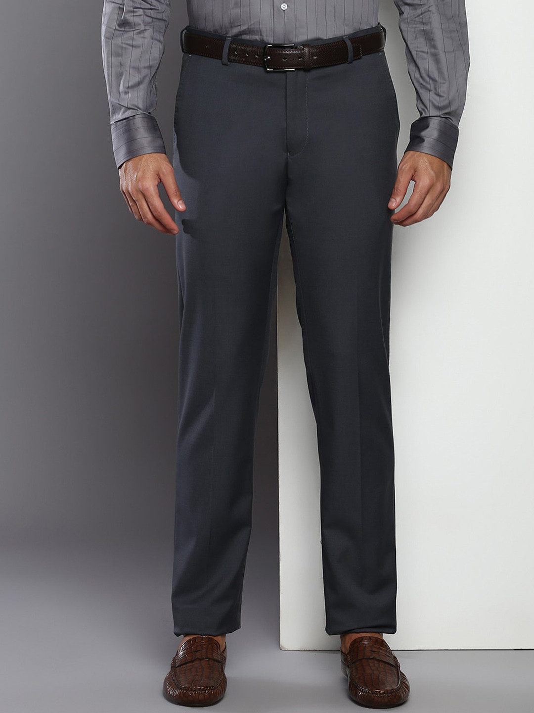Buy Tommy Hilfiger Men Regular Fit Formal Trousers - Trousers for Men ...
