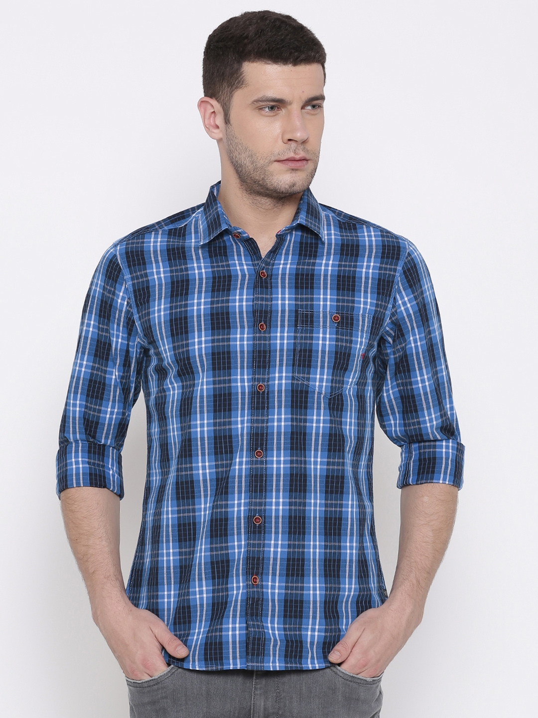 Buy The Indian Garage Co Men Blue & White Slim Fit Checked Casual Shirt ...