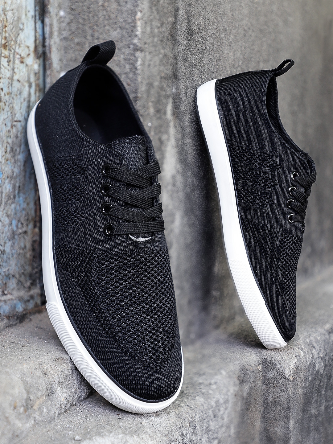 roadster shoes black sneakers
