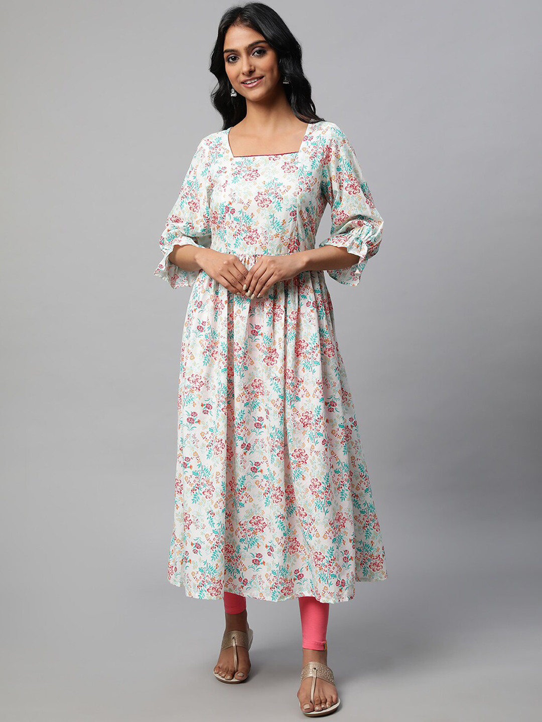 Women Beige Printed Sleevless Cotton Anarkali Kurta With Front Open Low High Kurta