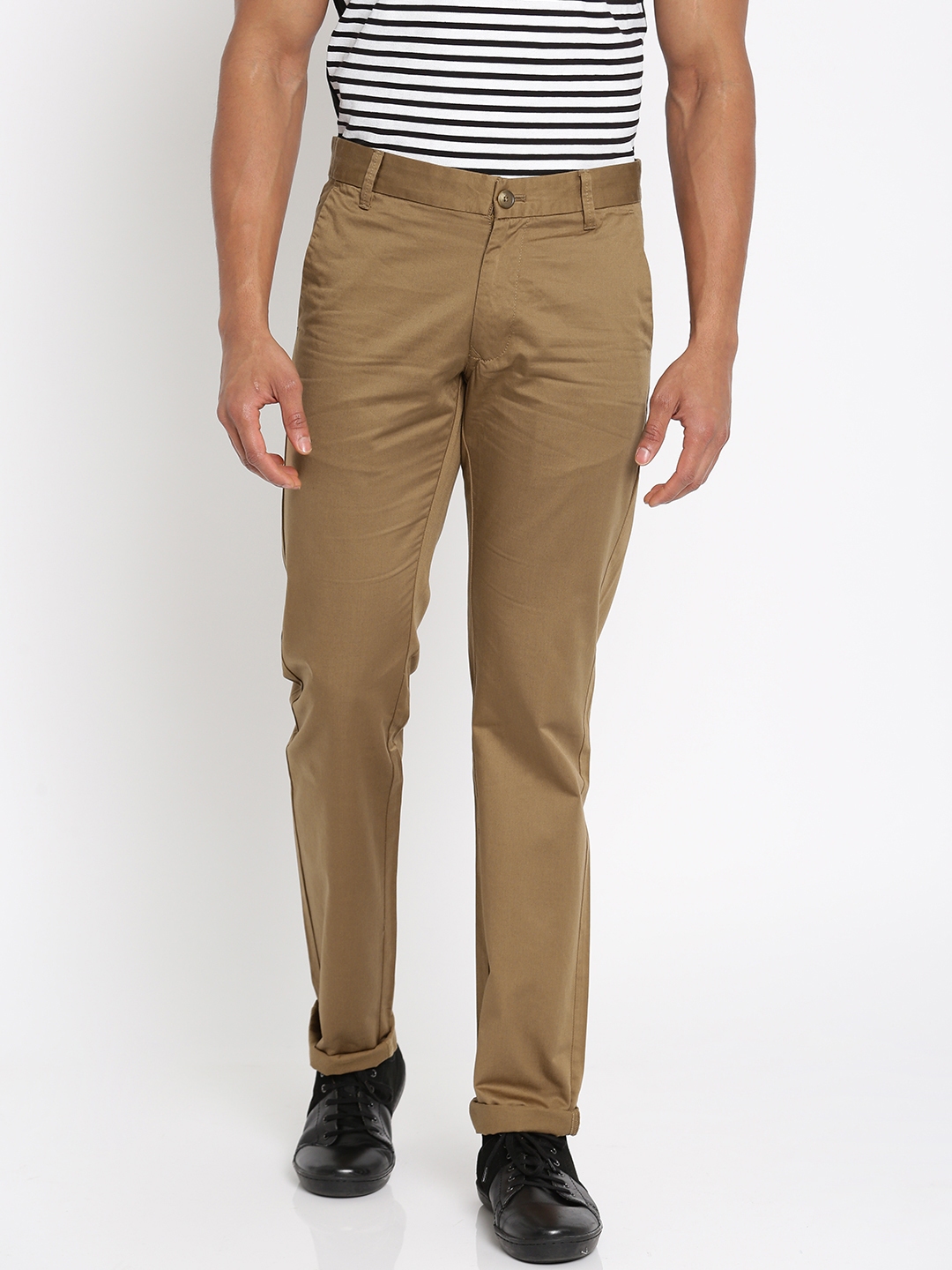 Buy Indian Terrain Men Khaki Brooklyn Slim Fit Solid Regular Trousers ...