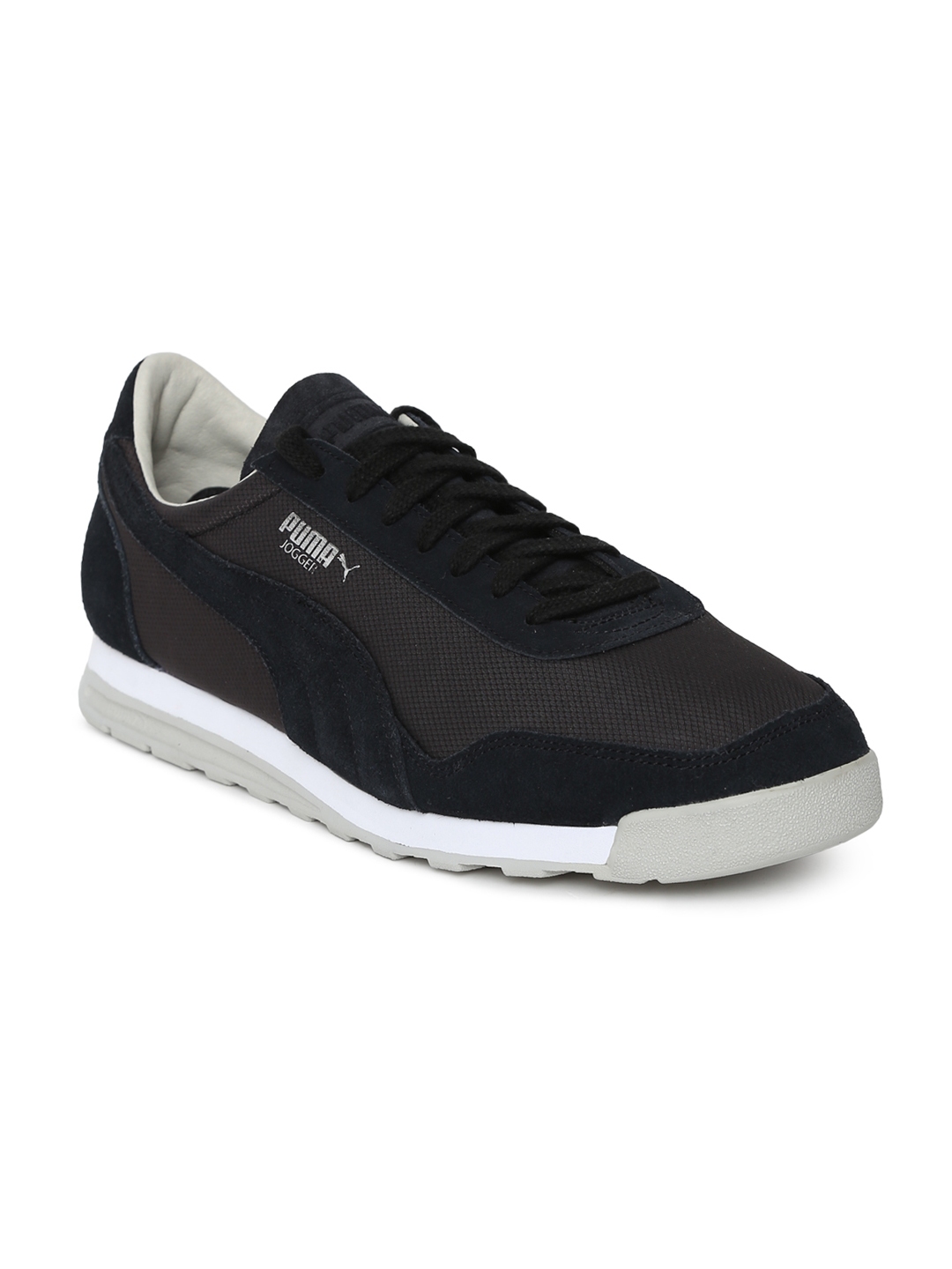 puma jogger og sneakers
