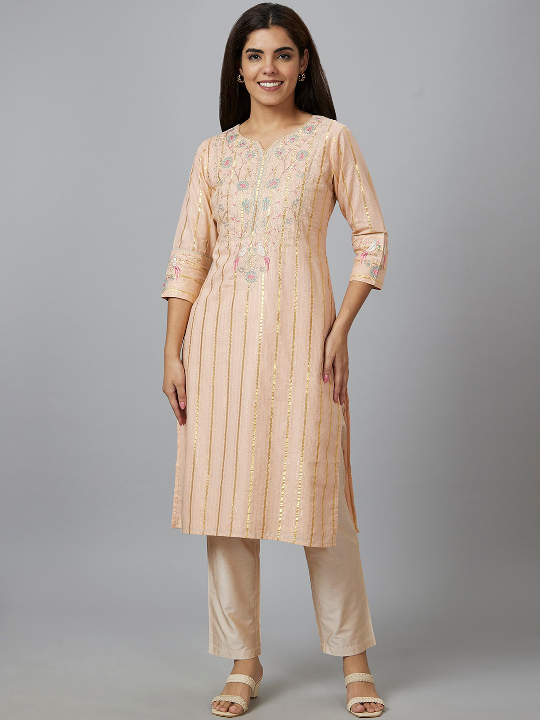 Women Peach Stripe Printed Kurta