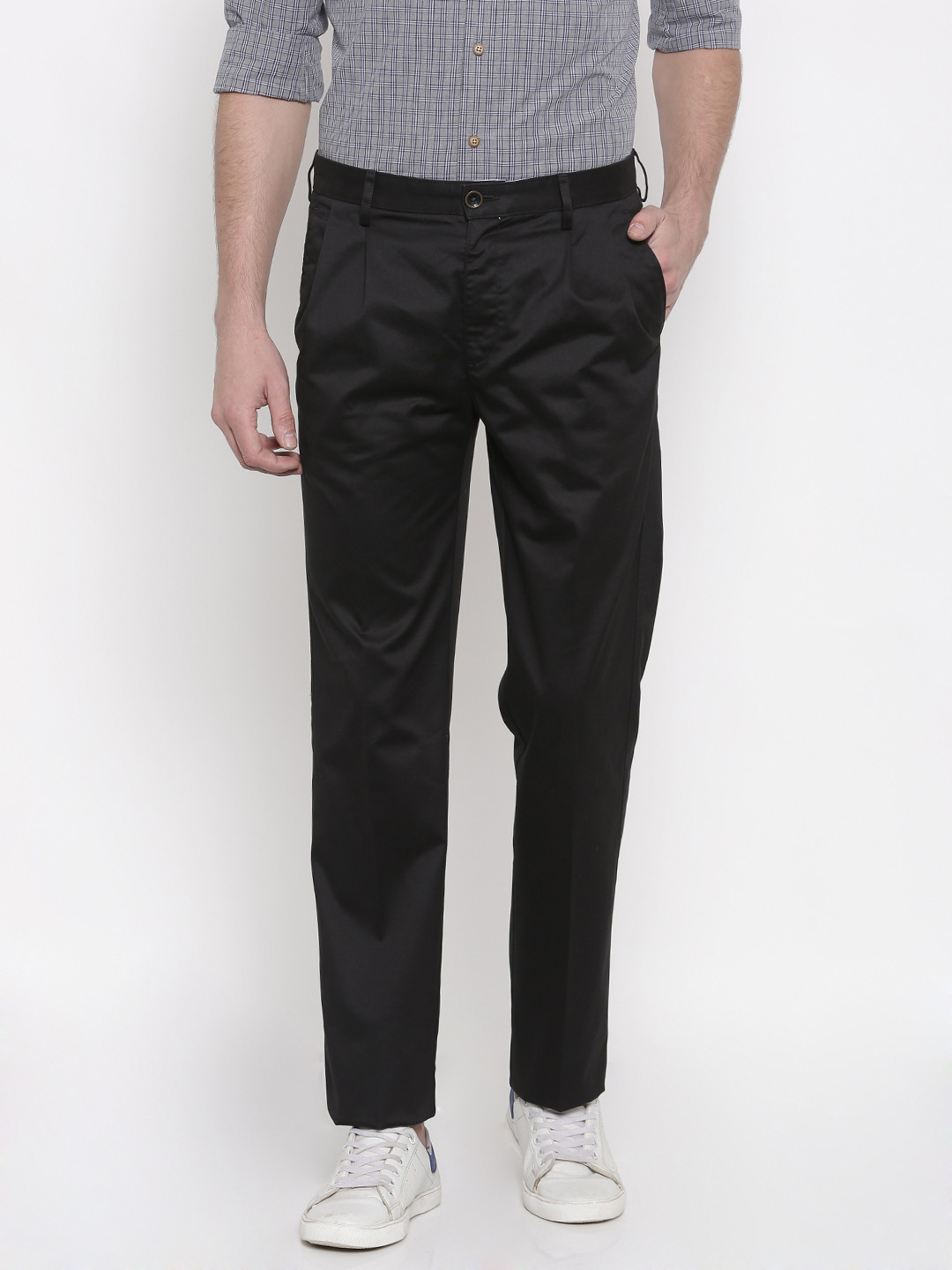 regular black trousers