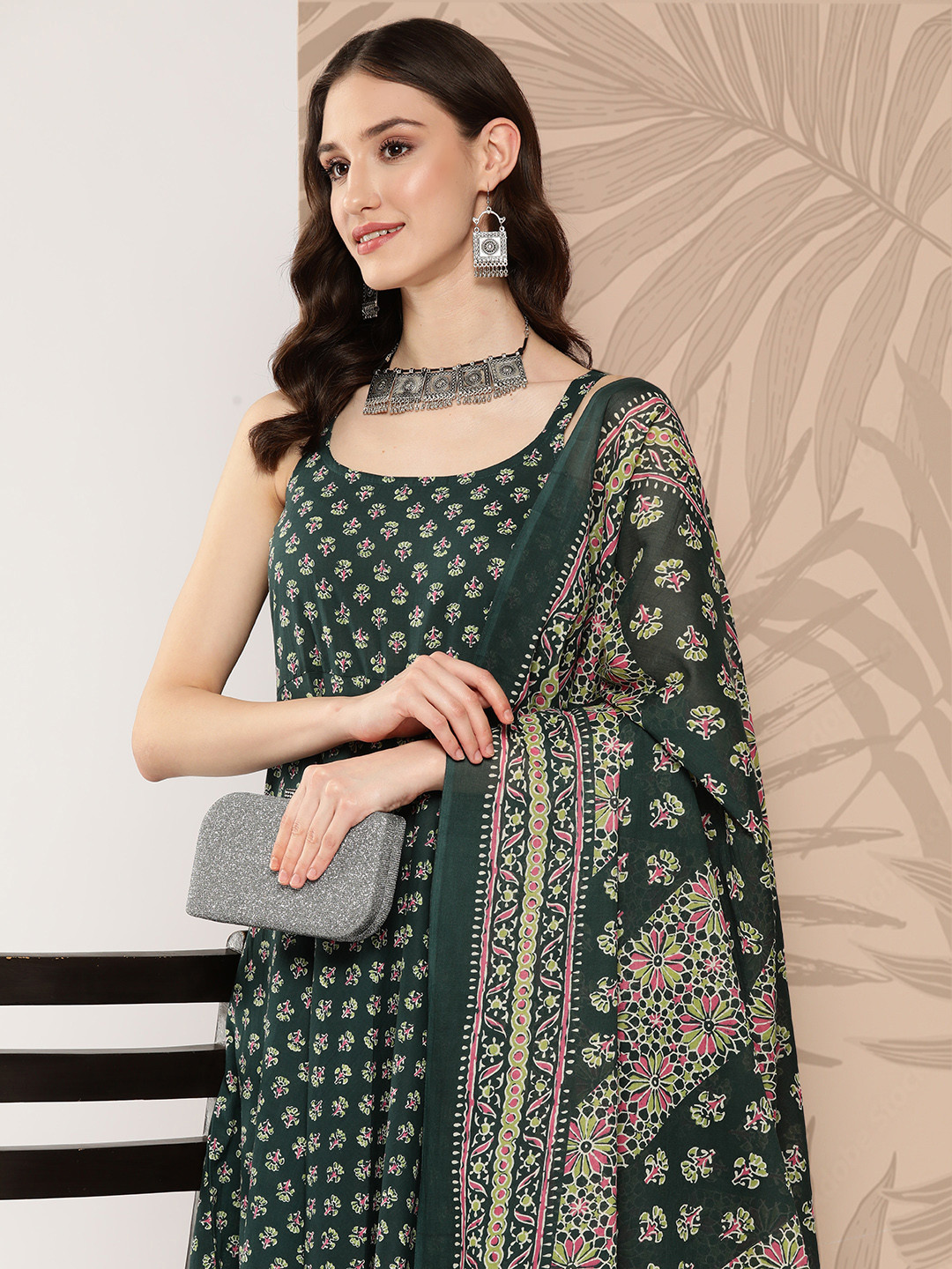Women Ethnic Motifs Printed Cotton Kurta with Trousers main image 0