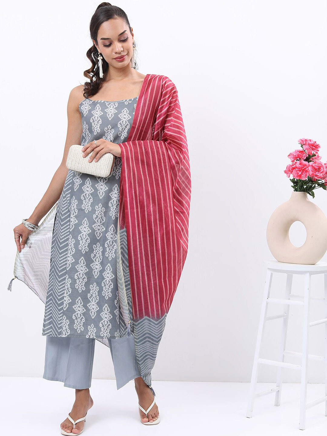 Women Rust Ethnic Printed Kurta With Palazzo And Dupatta