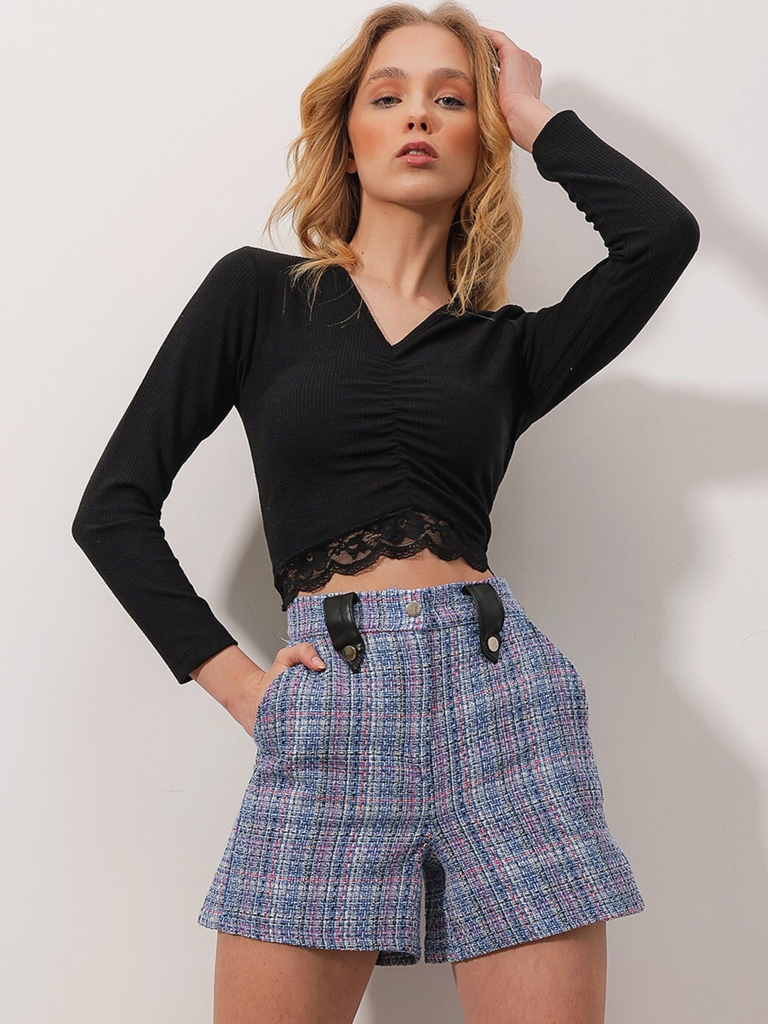 Buy Trend Alacati Stili Women Self Design Mid Rise Denim Shorts ...