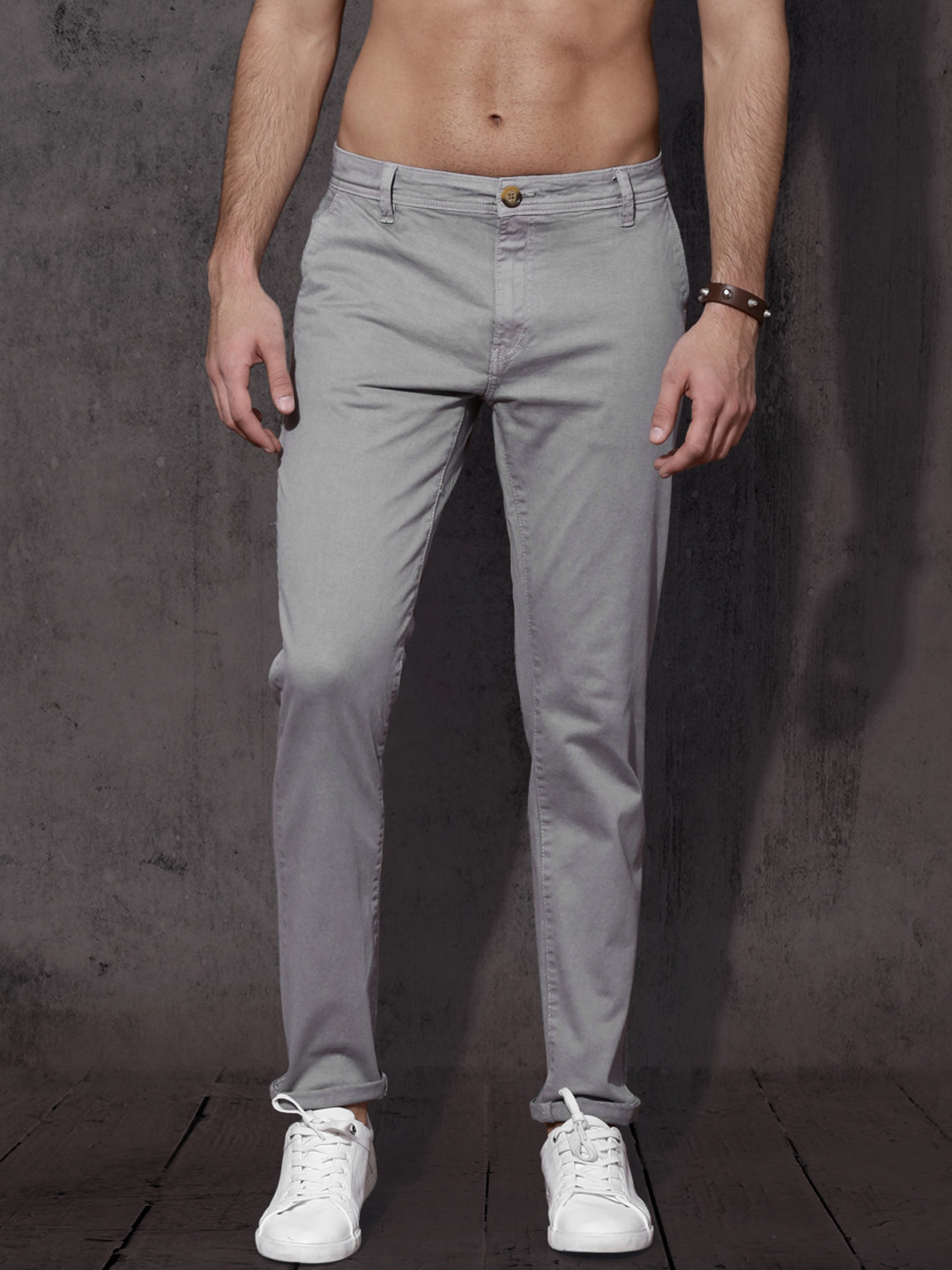 Buy Roadster Men Grey Slim Fit Solid Chinos - Trousers for Men 2291346 ...