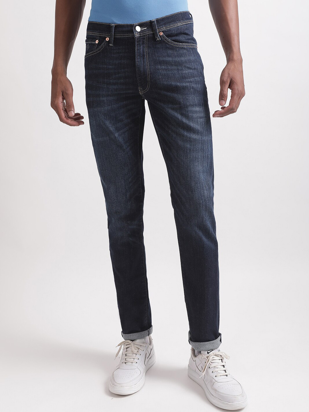 Gant Men Navy Blue Slim Fit Jeans