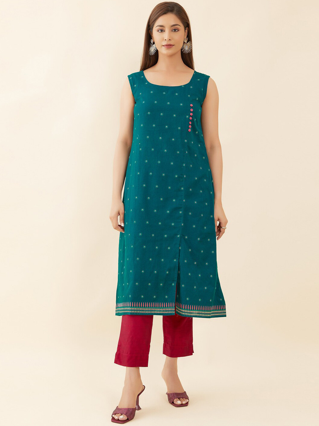 Women Grey Sleeveless Printed Flared Pure Cotton Kurta With Culottes main image 1