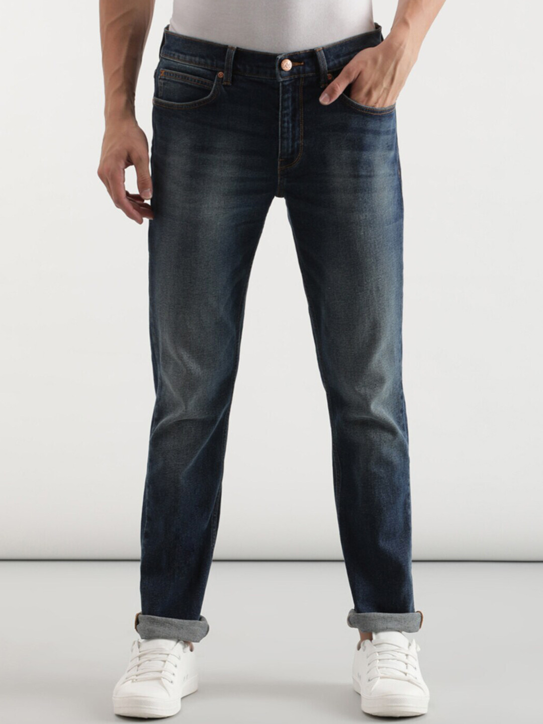Men's Blue Comfort Mid-Rise Low Distress Heavy Fade Bleached Jeans
