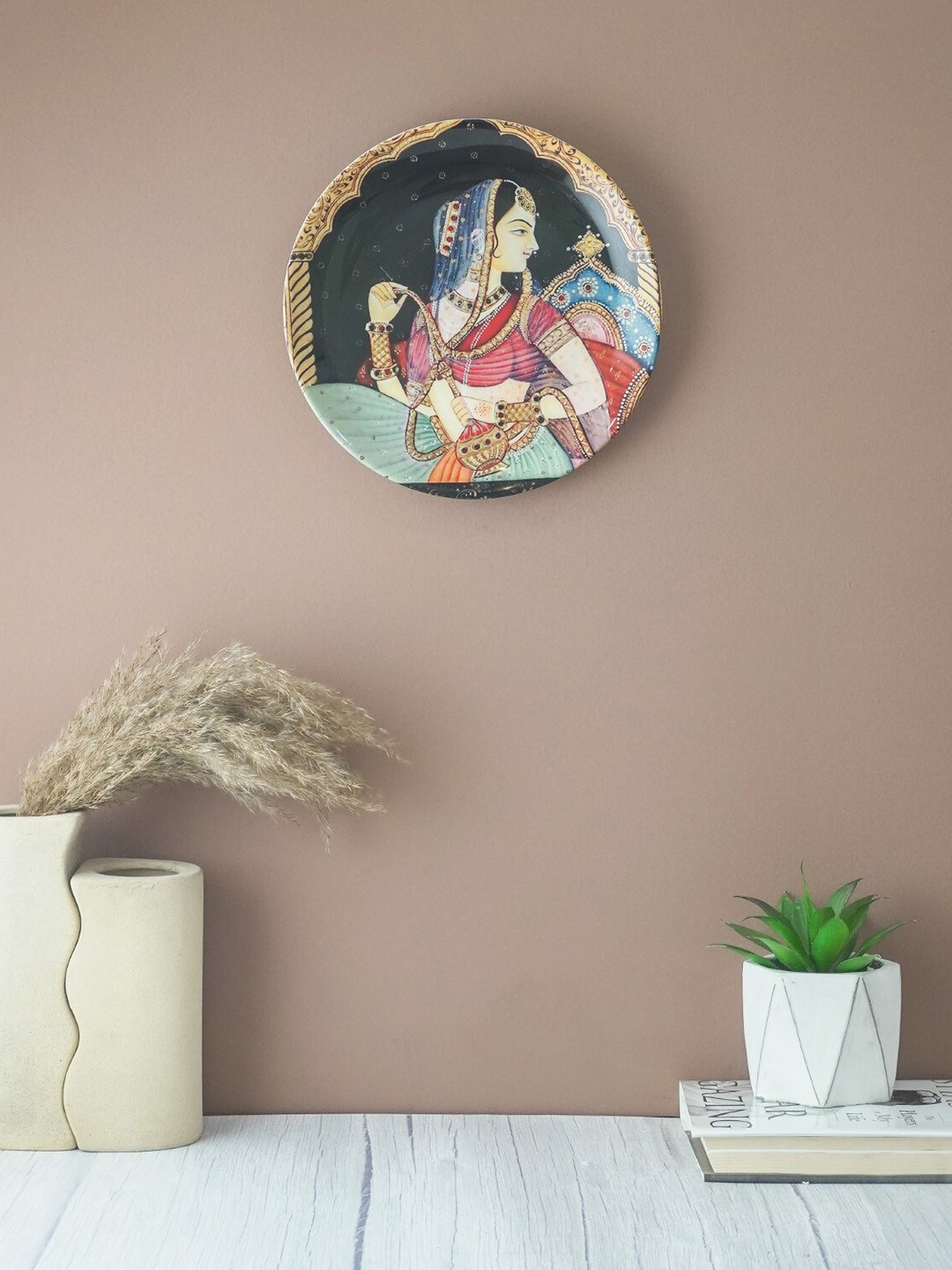 Buy The Decor Mart White & Red Royal Lady Printed Ceramic Wall Plate