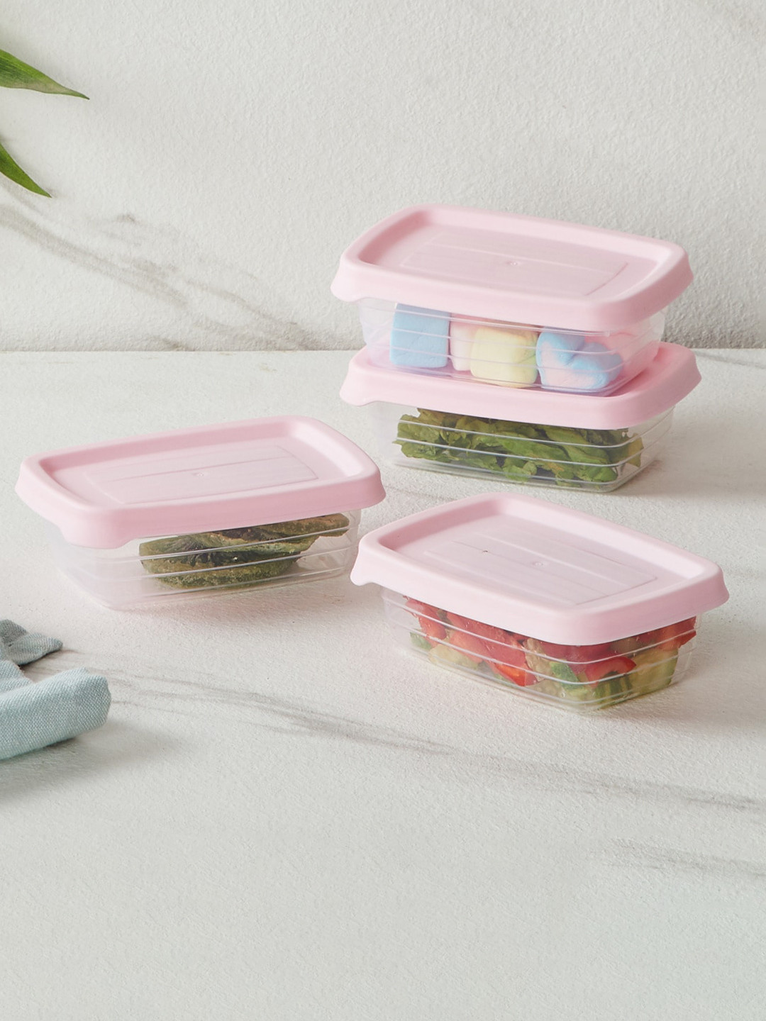 Buy Home Centre Fiesta Valiant 4 Pieces Pink Food Containers 150 Ml