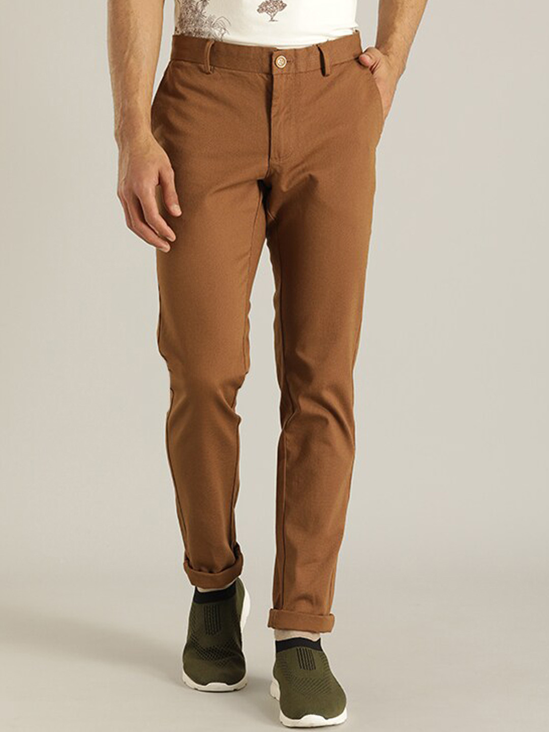 Buy Indian Terrain Men Brooklyn Slim Fit Pure Cotton Trousers ...