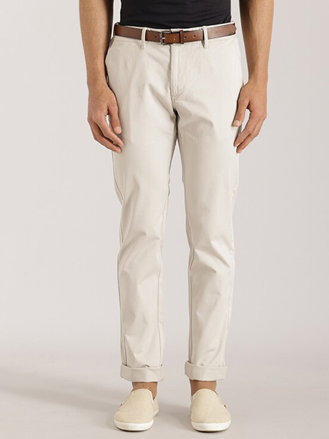 Buy Indian Terrain Men Brooklyn Slim Fit Pure Cotton Trousers ...