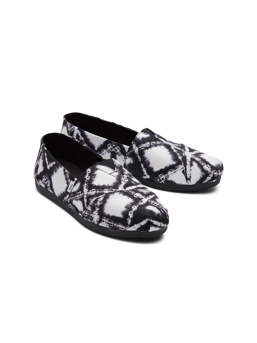 Buy TOMS Women Printed Lightweight Loafers Casual Shoes for Women