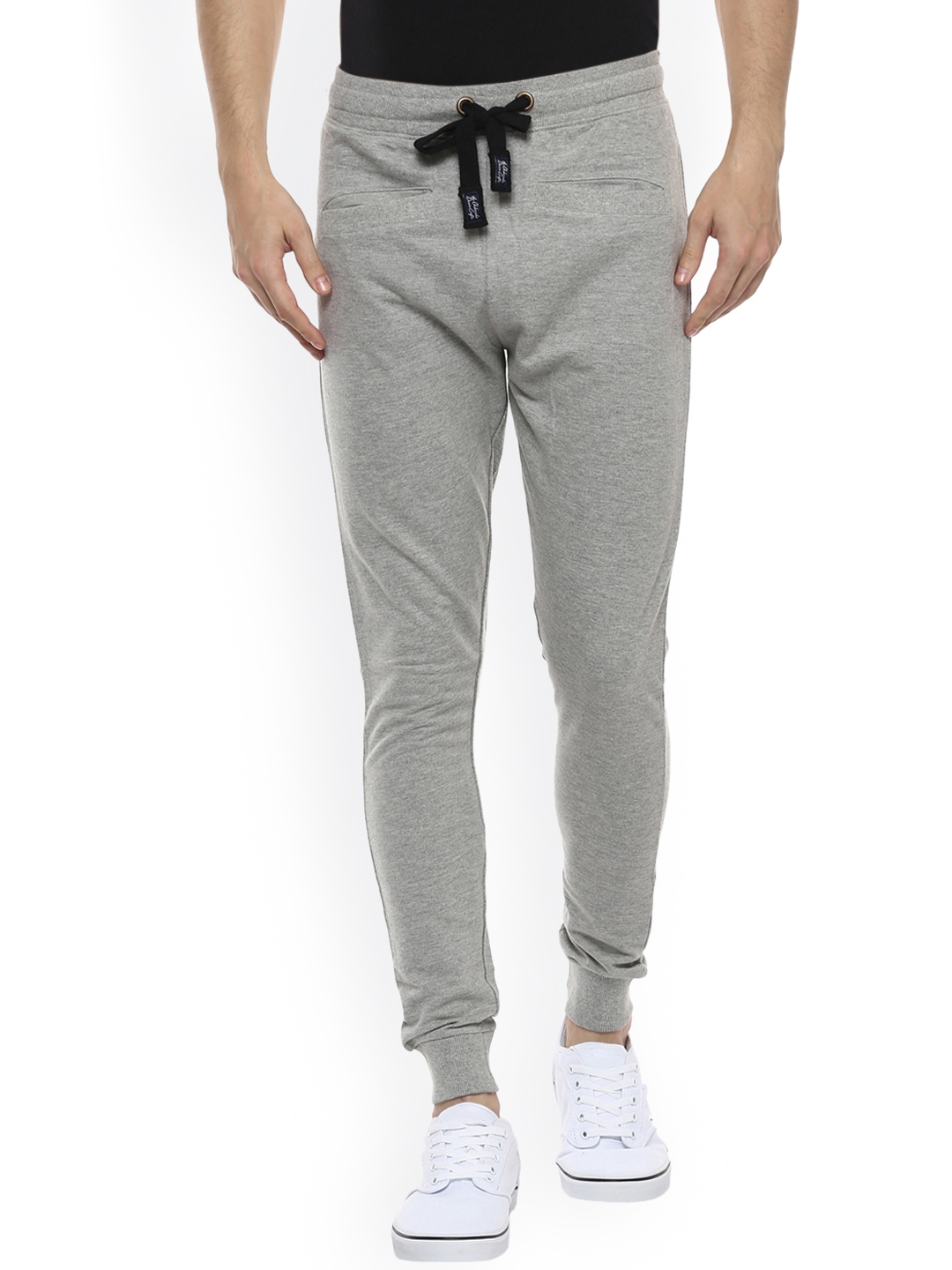 joggers myntra