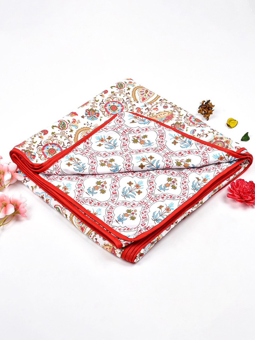 Buy Moms Home Kids Red & Green Floral AC Room Pure Cotton 350 GSM