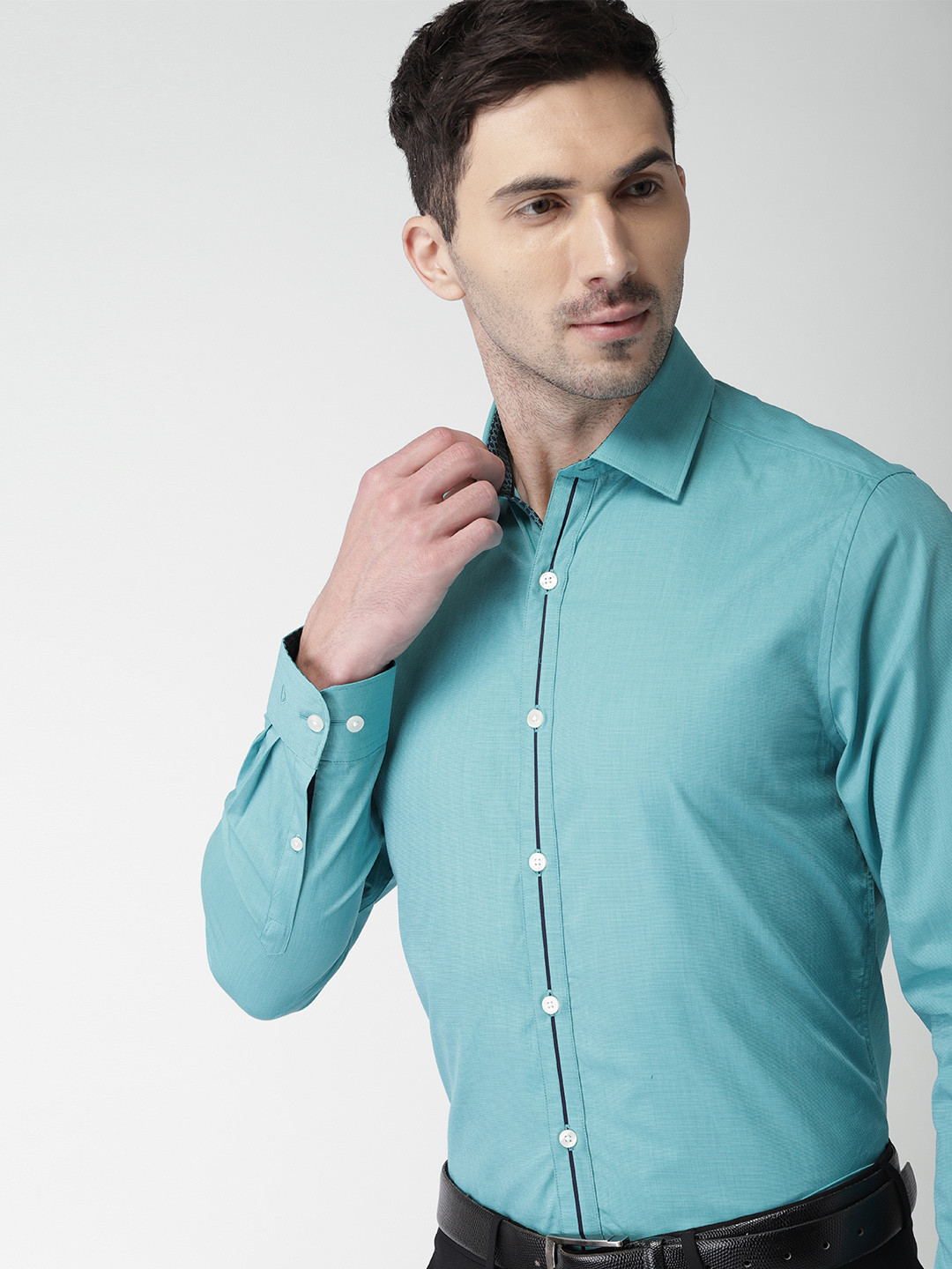 Buy INVICTUS Men Turquoise Blue Slim Fit Solid Formal Shirt Shirts