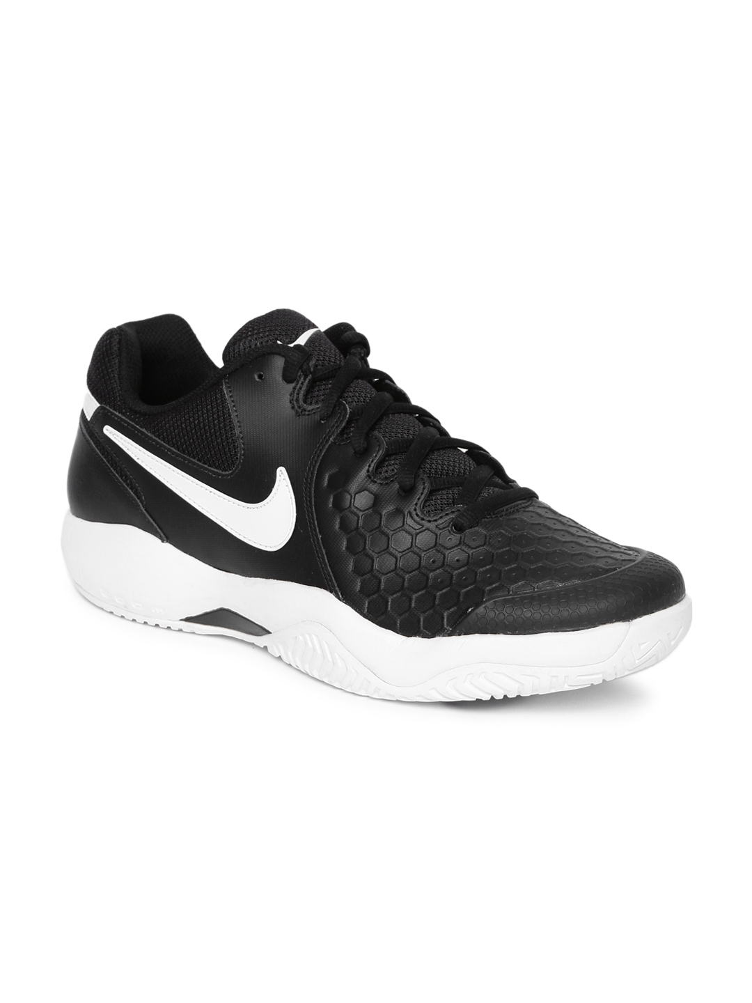 black mens nike tennis shoes