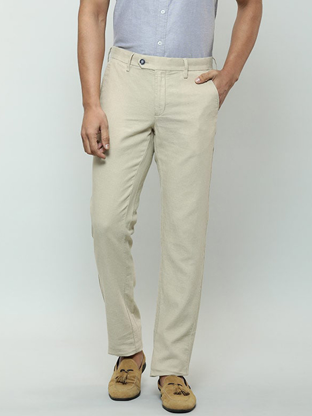 Buy Indian Terrain Men Brooklyn Mid Rise Plain Pure Cotton Slim Fit ...