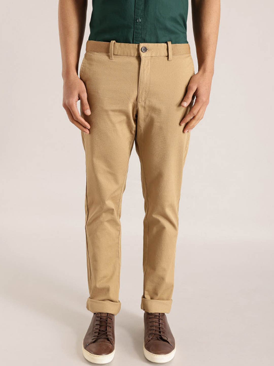 Buy Indian Terrain Men Mid Rise Brooklyn Slim Fit Pure Cotton Chinos ...