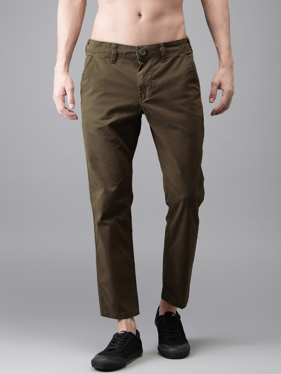 Buy HERE&NOW Men Olive Green Slim Fit Solid Cropped Chinos - Trousers ...