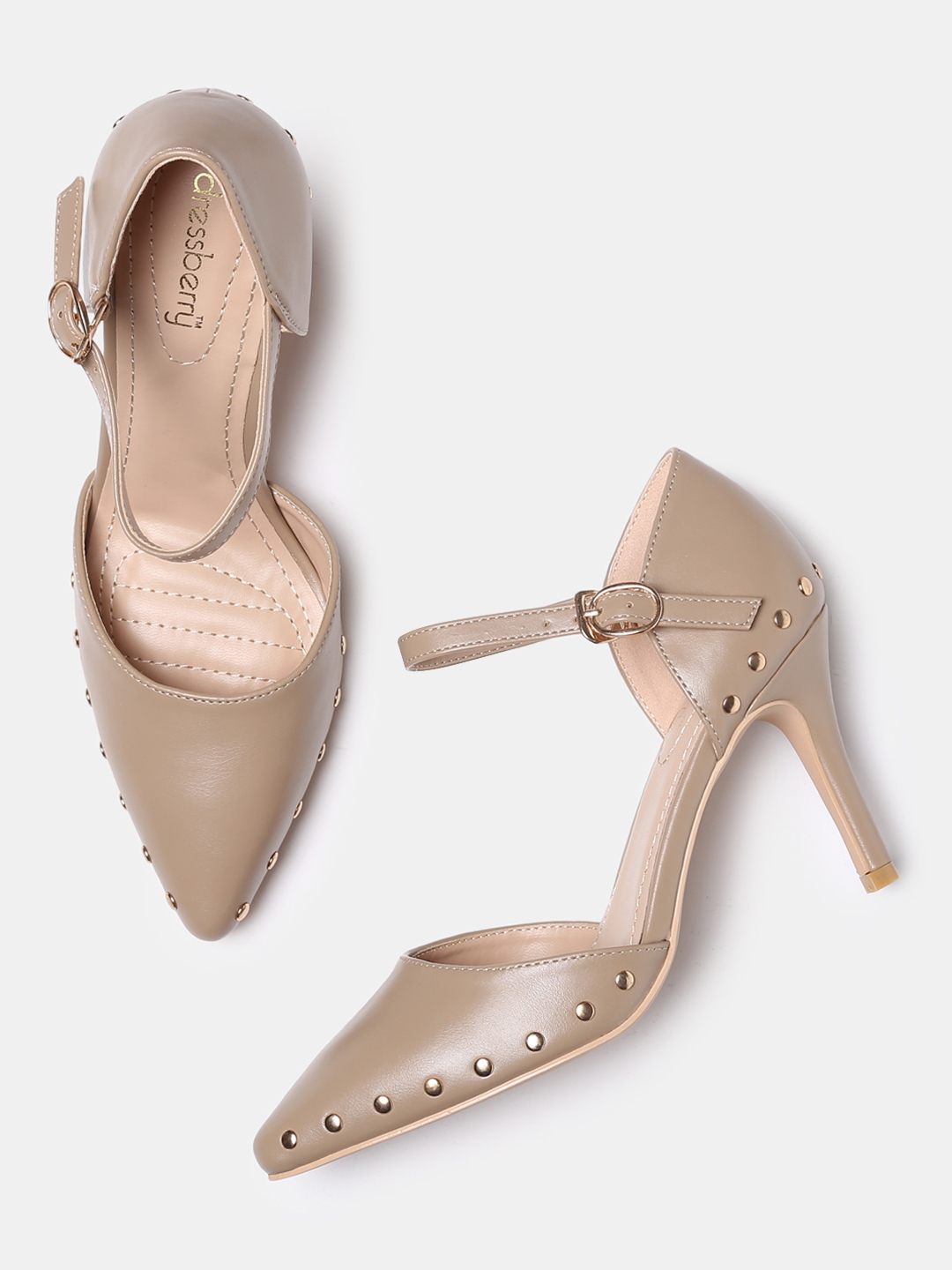 pump heels myntra