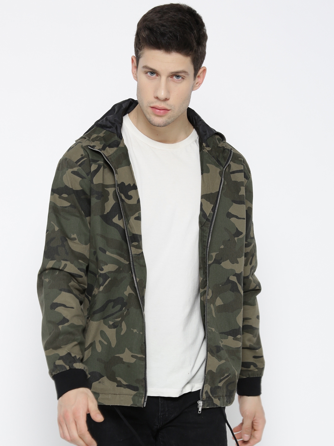 Buy FOREVER 21 Men Olive Green & Brown Camouflage Print Hooded Tailored ...