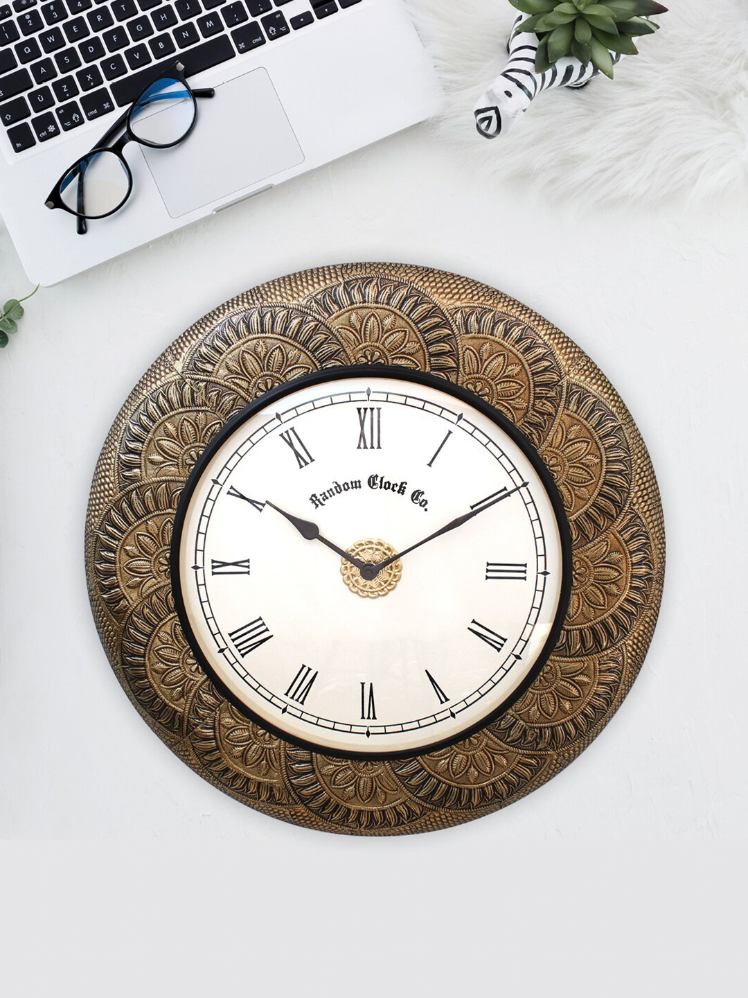 Buy RANDOM Gold Toned Brass Roman Dial Wooden Vintage Antique Wall