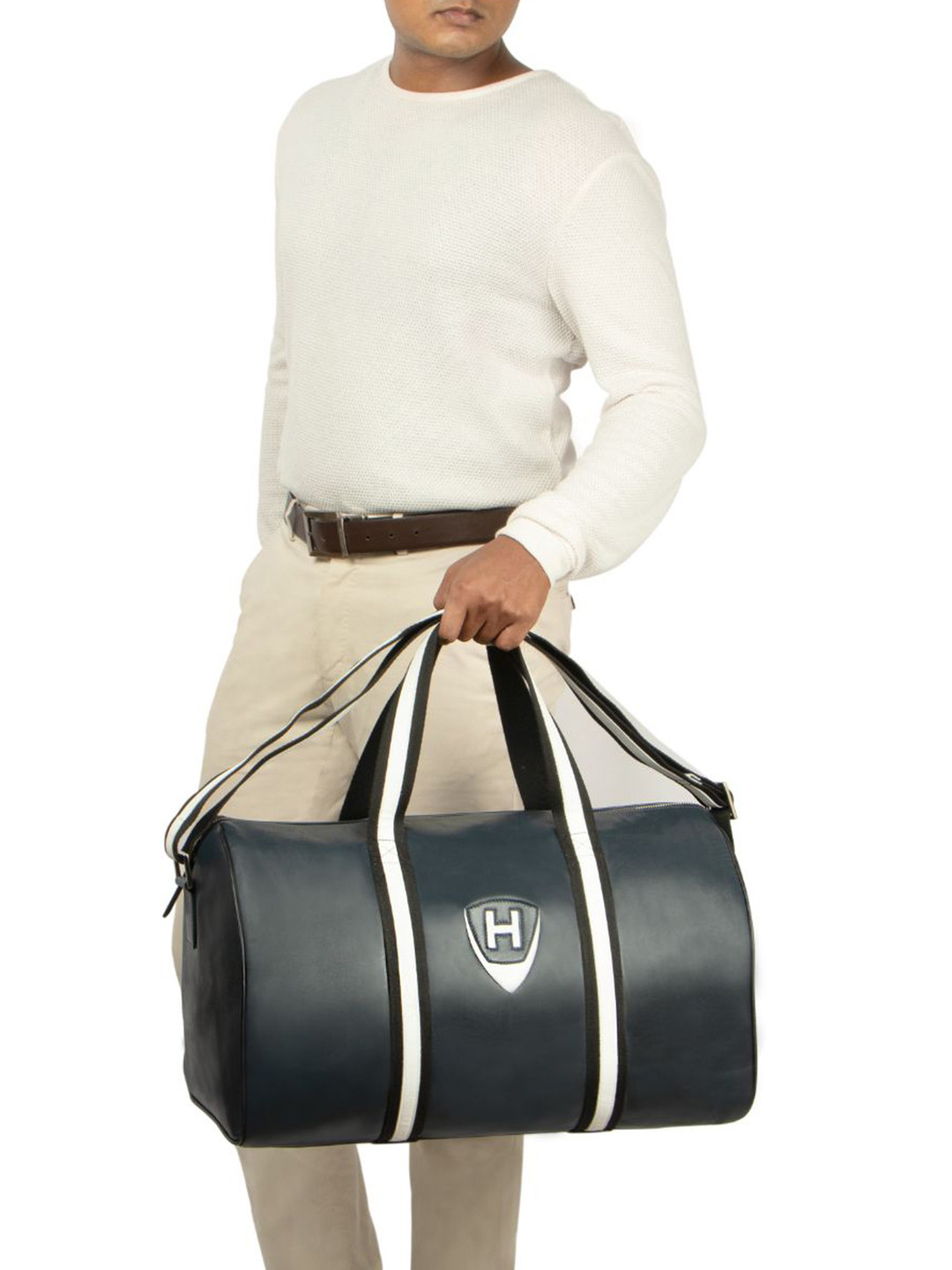 Buy Hidesign Leather Duffel Bag Duffel Bag for Unisex 23293772 Myntra