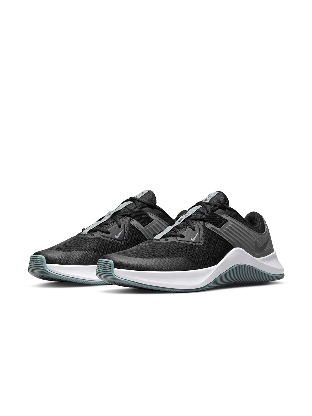 mens nike mc trainer