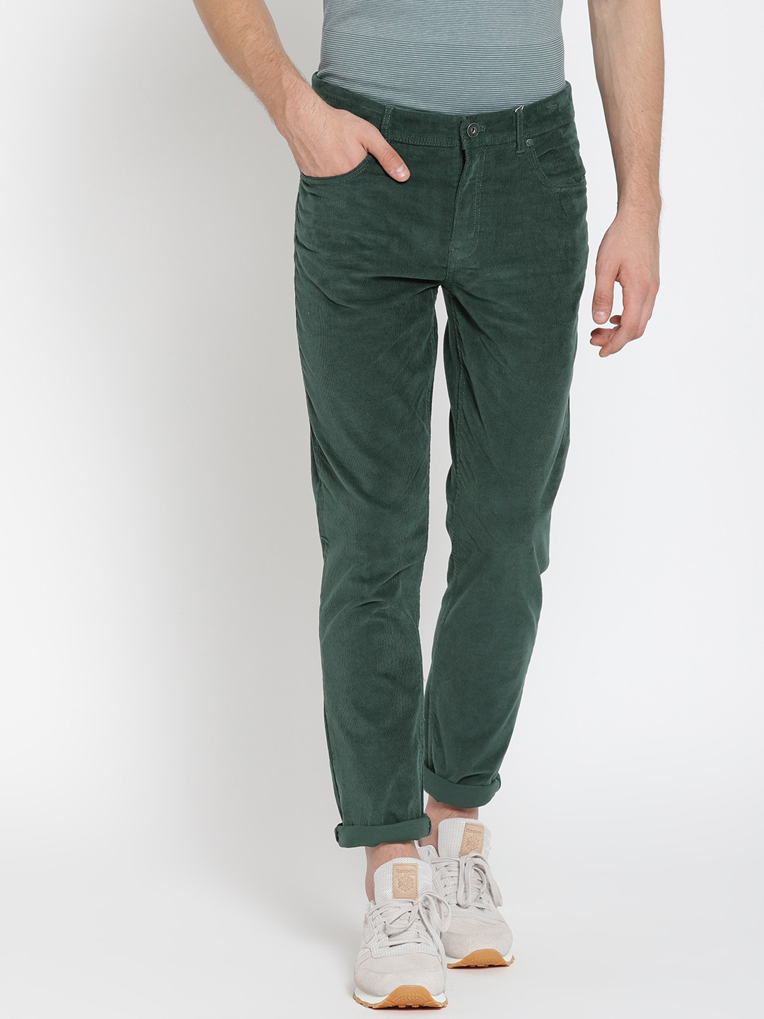 Buy MANGO MAN Green Corduroy Regular Fit Trousers Trousers for Men