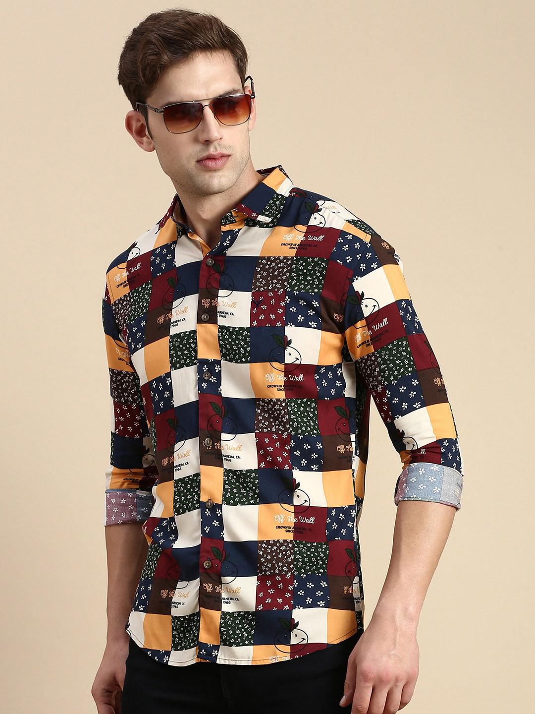 Men's White Slim Fit Geometric Printed Weave Cotton Casual Shirt