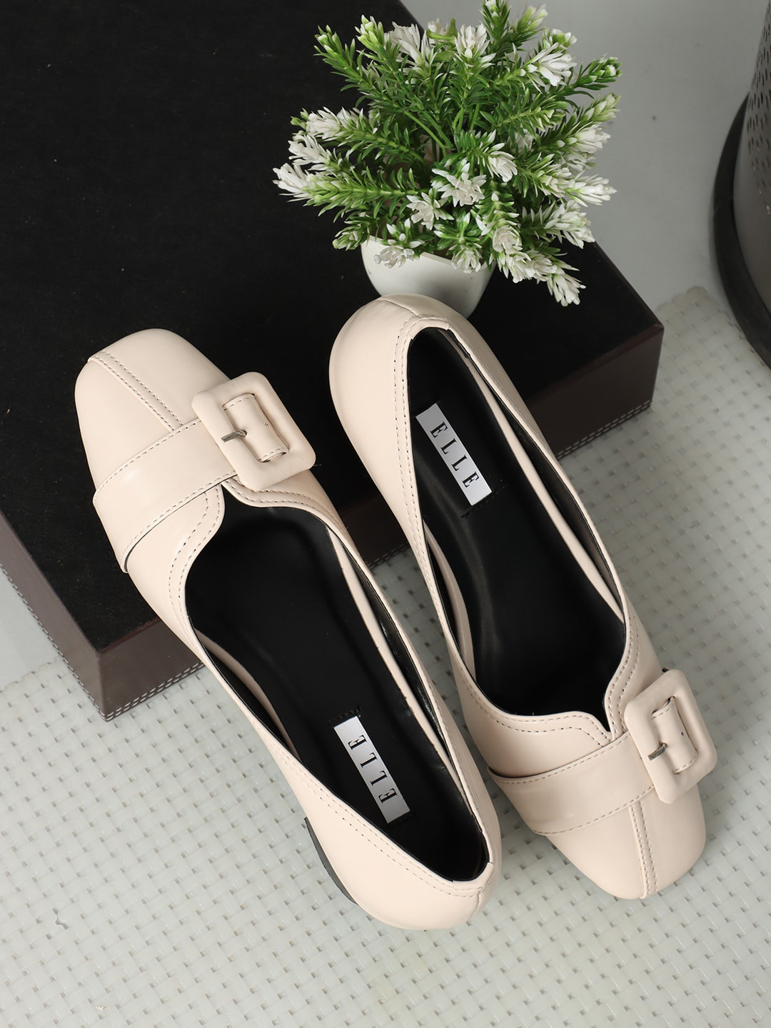 elle block heel boot tan