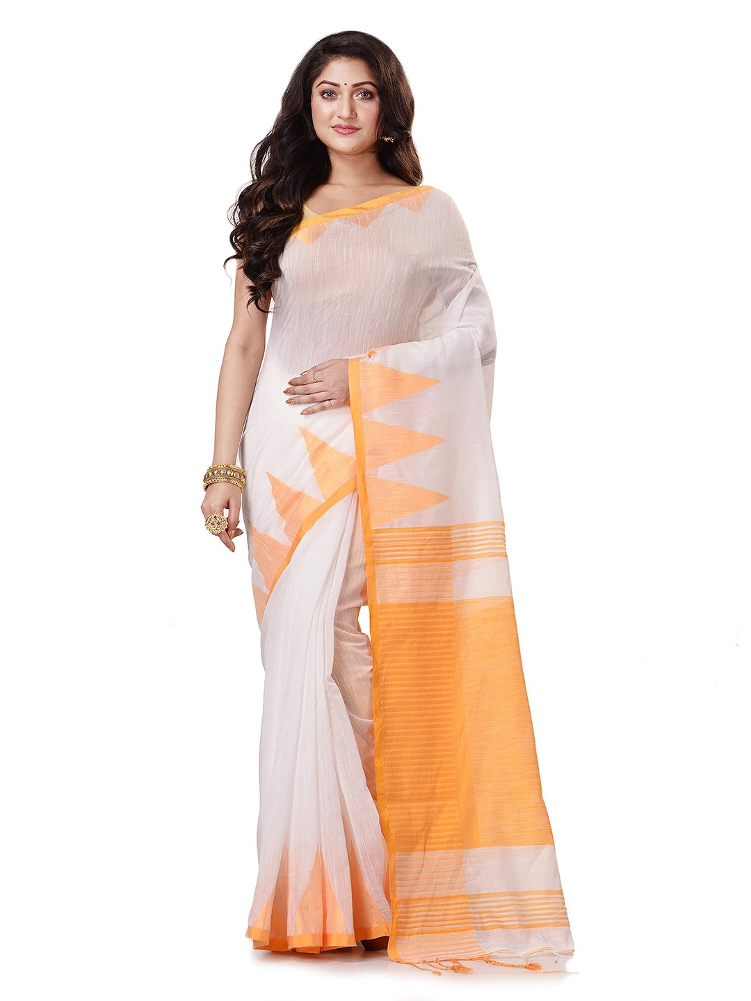 Buy DESH BIDESH Woven Design Pure Cotton Traditional Taant Saree