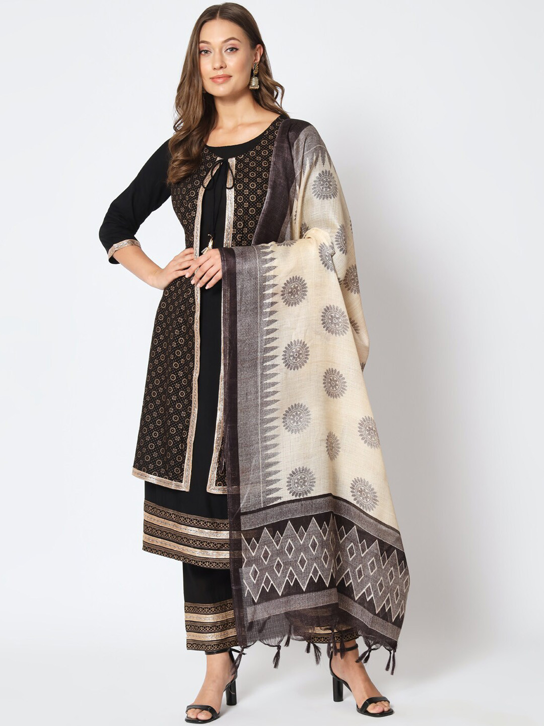 Foil Printed Ethnic Motifs Printed Gotta Patti Asymmetric Kurta with Trousers