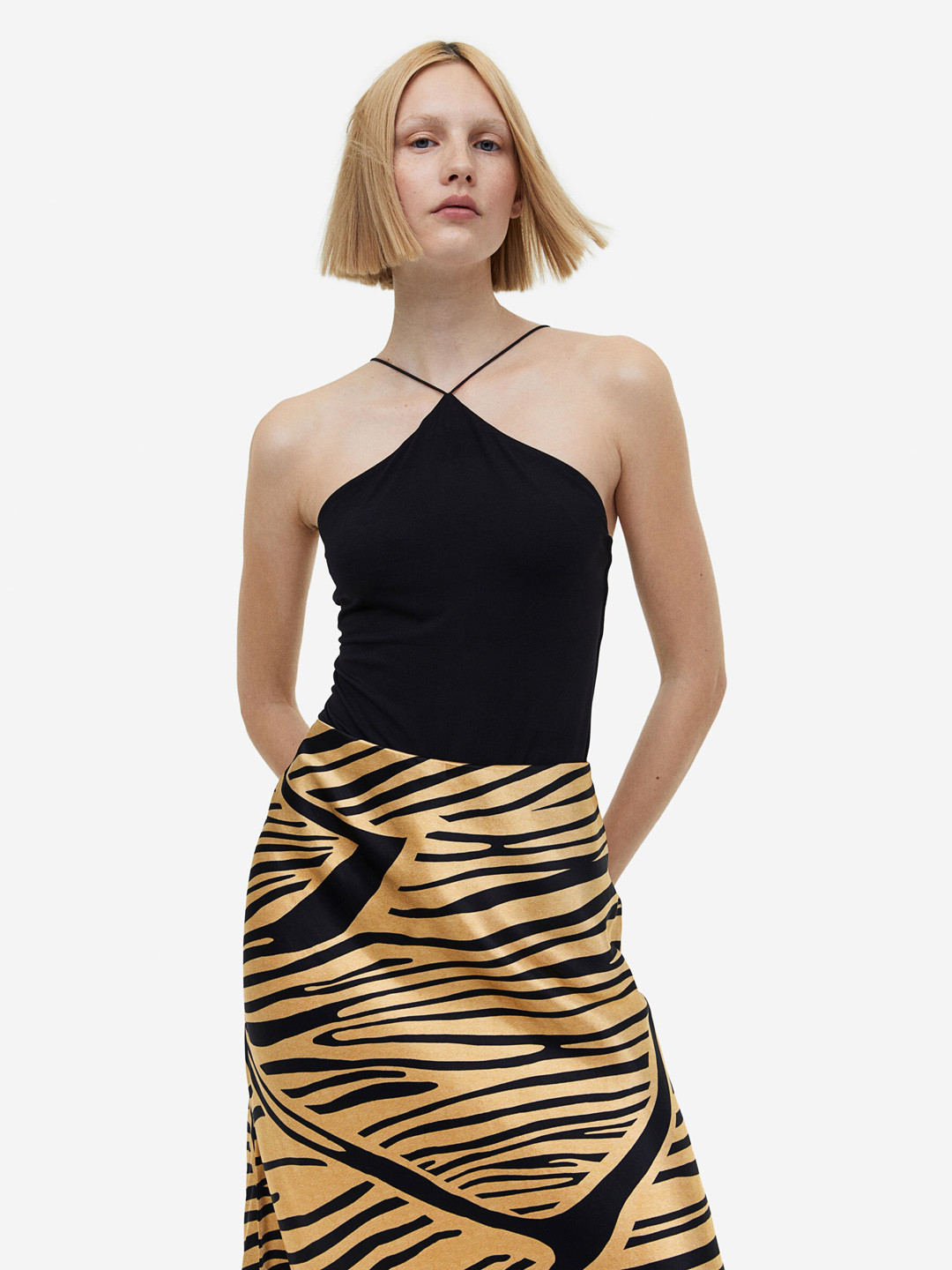 Buy H&M Flared Skirt Skirts for Women 23498996 Myntra