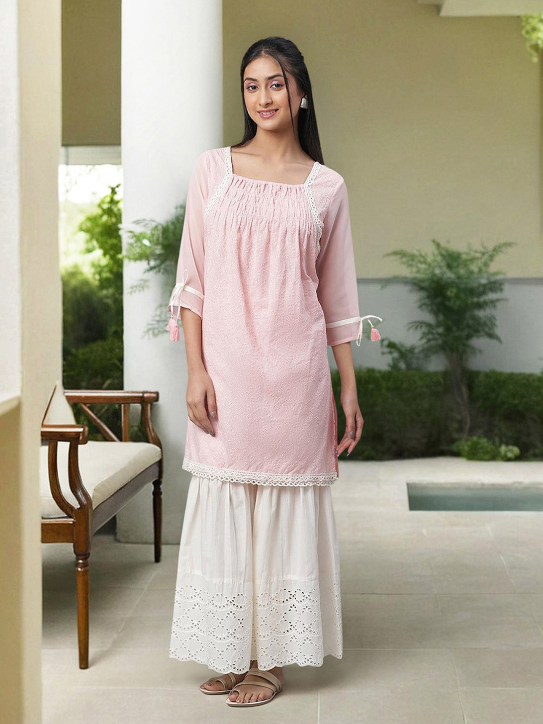Women's Printed Floral Pink Straight Kurta Set with Dupatta main image 0