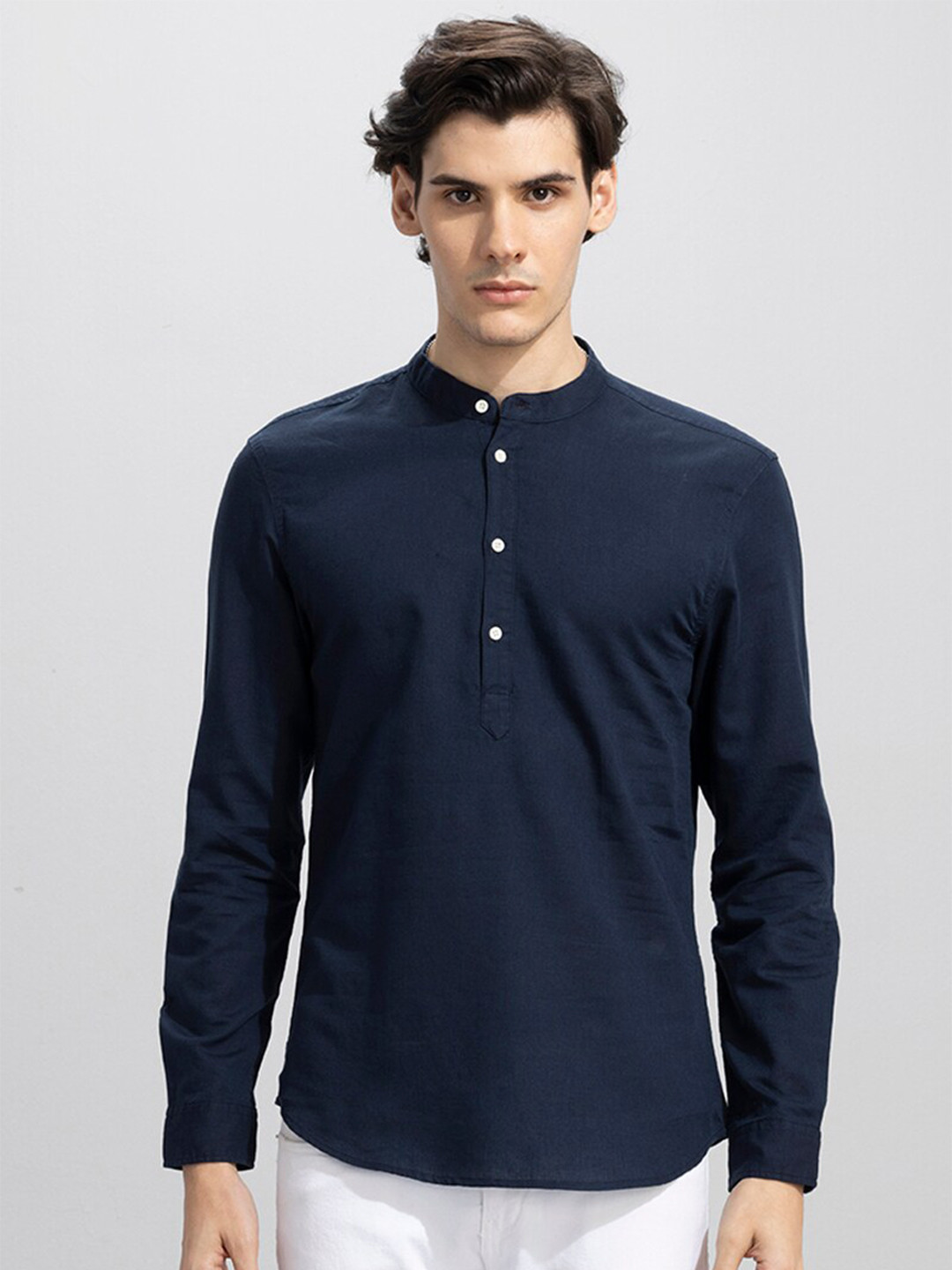 Men's Navy Blue Standard Slim Fit Opaque Printed Casual Shirt