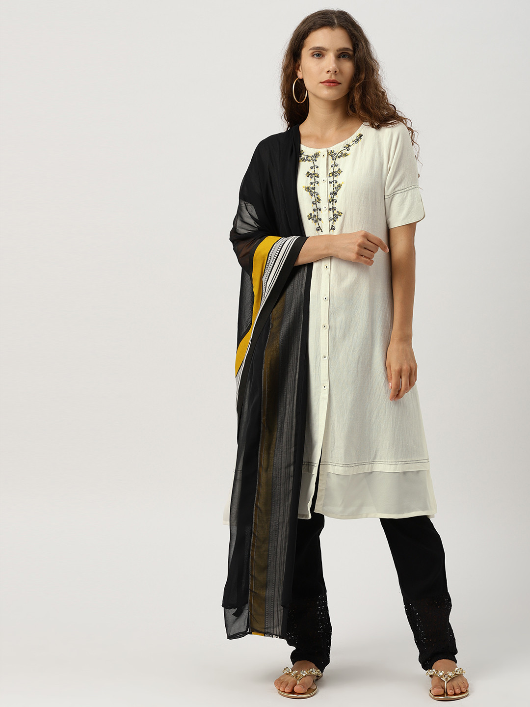 Women'S Black Yoke Design Kurta With Palazzos2